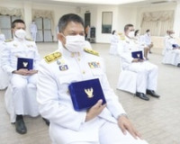 จังหวัดสุราษฎร์ธานีจัดพิธีรับพระราชทานเครื่องราชอิสริยาภรณ์  ... พารามิเตอร์รูปภาพ 9