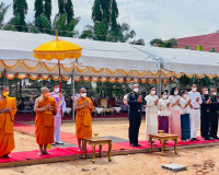 พิธีเททองหล่อรูปเหมือนพระครูสุตธรรมวาที (ประสิทธิ์ สิริธมฺโม ... พารามิเตอร์รูปภาพ 5