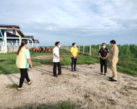 การให้สัมภาษณ์ในการถ่ายทำสารคดีประชาสัมพันธ์ (โต๊ะข่าว) ของก ... พารามิเตอร์รูปภาพ 1