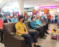 เปิดงาน “ OTOP SME ศรีวิชัย สร้างรอยยิ้มให้คนไทย ” โดยงานดัง ... พารามิเตอร์รูปภาพ 6