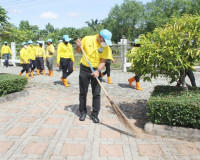 ข้าราชการและประชาชนจังหวัดสุราษฎร์ธานี พร้อมใจร่วมกิจกรรมจิต ... พารามิเตอร์รูปภาพ 12