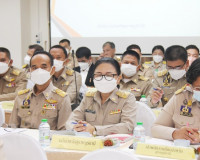 ผู้ว่าฯ สุราษฎร์ธานีประชุมติดตามการปฏิบัติราชการในรอบเดือน ก ... พารามิเตอร์รูปภาพ 6