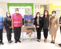 ผู้ว่าฯสุราษฎร์ธานี ส่งต่อตู้รับบริจาคอะคริลิคแก่ศูนย์การค้า ... พารามิเตอร์รูปภาพ 4