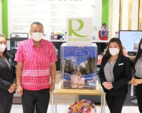 ผู้ว่าฯสุราษฎร์ธานี ส่งต่อตู้รับบริจาคอะคริลิคแก่ศูนย์การค้า ... พารามิเตอร์รูปภาพ 5