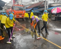 จิตอาสาพระราชทานร่วมพัฒนาทำความสะอาดตลาดศาลเจ้าและบริเวณลานว ... พารามิเตอร์รูปภาพ 8
