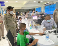 ผู้ว่าราชการจังหวัดสุราษฎร์ธานี ติดตามการดำเนินการจัดทำบัตรป ... พารามิเตอร์รูปภาพ 8