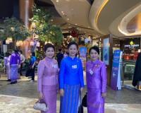สมเด็จพระนางเจ้าฯ พระบรมราชินี เสด็จฯ ทรงเปิดงานวันสตรีไทย ป ... พารามิเตอร์รูปภาพ 9