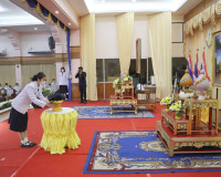พิธีประดับแผงคอ หมวกหนีบ และตราสัญลักษณ์พระปรมาภิไธยย่อ ภ.ป. ... พารามิเตอร์รูปภาพ 6