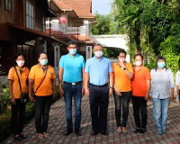 ถุงปันสุข แทนความรักจากหัวใจ ส่งมอบ”ไก่และขนมจั้ง” เพื่อความ ... พารามิเตอร์รูปภาพ 13