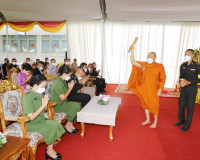 ร่วมพิธีทำบุญเนื่องในงานวันสถาปนามณฑลทหารบกที่ 45 ครบรอบปีที ... พารามิเตอร์รูปภาพ 4