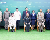ร่วมพิธีทำบุญเนื่องในงานวันสถาปนามณฑลทหารบกที่ 45 ครบรอบปีที ... พารามิเตอร์รูปภาพ 6