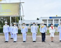 พระบาทสมเด็จพระเจ้าอยู่หัว ทรงพระกรุณาโปรดเกล้าโปรดกระหม่อมใ ... พารามิเตอร์รูปภาพ 1