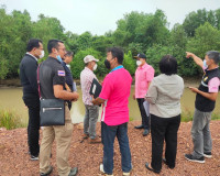 รองผู้ว่าสุราษฎร์ ลงพื้นที่ตรวจสถานที่ที่ขออนุญาตปลูกสร้างสิ ... พารามิเตอร์รูปภาพ 4