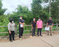 รองผู้ว่าสุราษฎร์ ลงพื้นที่ตรวจสถานที่ที่ขออนุญาตปลูกสร้างสิ ... พารามิเตอร์รูปภาพ 9