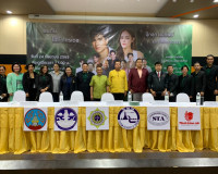 งานแถลงข่าว&quot; การแข่งขัน ฟุตซอลดารา Surat Super Match พารามิเตอร์รูปภาพ 1