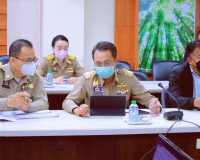 จังหวัดสุราษฎร์ธานี ประชุมติดตามสถานการณ์และผลกระทบจากพายุไต ... พารามิเตอร์รูปภาพ 7