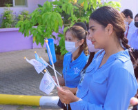 ผู้ว่าราชการจังหวัดสุราษฎร์ธานี ร่วมเปิดตัว รถนิทรรศการ APEC ... พารามิเตอร์รูปภาพ 10