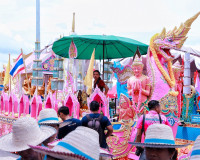 งานชักพระทอดผ้าป่าและแข่งเรือยาวจังหวัดสุราษฎร์ธานี ประจำปี  ... พารามิเตอร์รูปภาพ 16