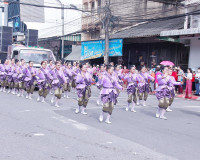 ประชาชนและนักท่องเที่ยวนับหมื่นคนพร้อมใจร่วมขบวนแห่เรือพนมพร ... พารามิเตอร์รูปภาพ 10