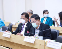 ผู้ว่าฯ สุราษฎร์ธานี ประชุมหารือคณะกรรมการศึกษาธิการจังหวัด  ... พารามิเตอร์รูปภาพ 10