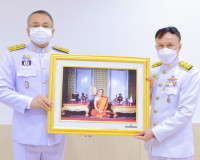 จังหวัดสุราษฎร์ธานี จัดพิธีรับมอบผ้าไตรพระราชทาน และสิ่งของพ ... พารามิเตอร์รูปภาพ 23