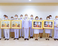 จังหวัดสุราษฎร์ธานี จัดพิธีรับมอบผ้าไตรพระราชทาน และสิ่งของพ ... พารามิเตอร์รูปภาพ 26