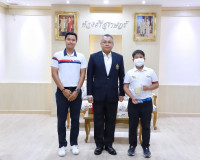 ผู้ว่าฯสุราษฎร์ธานี ให้โอวาท น้องโธมัส นักกีฬากอล์ฟเยาวชน สั ... พารามิเตอร์รูปภาพ 16