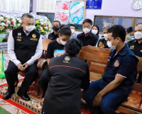 ผู้ว่าราชการจังหวัดสุราษฎร์ธานี เยี่ยมให้กำลังใจครอบครัวเด็ก ... พารามิเตอร์รูปภาพ 9