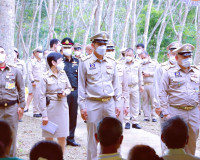 พลเอกกัมปนาท รุดดิษฐ์ องคมนตรี ตรวจติดตามและขับเคลื่อนโครงกา ... พารามิเตอร์รูปภาพ 24