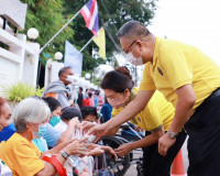 ผู้ว่าราชการจังหวัดสุราษฎร์ธานี จับมือ นายกเหล่ากาชาดจังหวัด ... พารามิเตอร์รูปภาพ 3