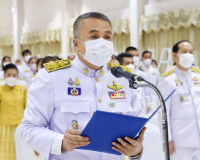 จังหวัดสุราษฎร์ธานี จัดพิธีวางพวงมาลาและถวายราชสดุดีพระบาทสม ... พารามิเตอร์รูปภาพ 1