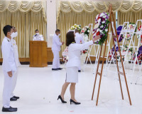 จังหวัดสุราษฎร์ธานี จัดพิธีวางพวงมาลาและถวายราชสดุดีพระบาทสม ... พารามิเตอร์รูปภาพ 14