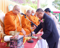ผู้ว่าราชการ จังหวัดสุราษฎร์ธานีร่วมงาน“วันวิญญาณ” ประจำปี 2 ... พารามิเตอร์รูปภาพ 10