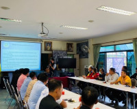 รองผู้ว่าราชการจังหวัดสุราษฎร์ธานี ประธานกรรมการกองทุนพัฒนาโ ... พารามิเตอร์รูปภาพ 9