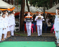 สมเด็จพระเจ้าอยู่หัวทรงพระกรุณาโปรดพระราชทานเพลิงศพ พระมงคลท ... พารามิเตอร์รูปภาพ 2