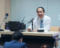 รองผู้ว่าราชการจังหวัดสุราษฎร์ธานี เป็นผู้แทนในการกล่าวต้อนร ... พารามิเตอร์รูปภาพ 1