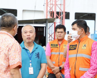 สุราษฎร์ธานี – ผู้ว่าฯ ติดตามการระบายผู้โดยสารเฟอร์รี่ตกค้าง ... พารามิเตอร์รูปภาพ 7