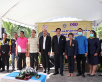 รองผู้ว่าราชการจังหวัดสุราษฎร์ธานี ร่วมลงพื้นที่กับรัฐมนตรีช ... พารามิเตอร์รูปภาพ 4
