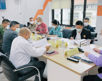 การประชุมเตรียมความพร้อมการจัดโครงการบรรพชาอุปสมบท 99 รูป ถว ... พารามิเตอร์รูปภาพ 3