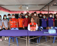 รองผู้ว่าราชการจังหวัดสุราษฎร์ธานี เดินทางไปตรวจเยี่ยมและให้ ... พารามิเตอร์รูปภาพ 6