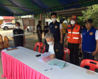 รองผวจ.สุราษฎร์ธานีนำคณะออกเยี่ยมจุดบริการและจุดตรวจป้องกันแ ... พารามิเตอร์รูปภาพ 9