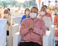 ผู้ว่าราชการจังหวัดสุราษฎร์ธานี นำพุทธศาสนิกชน ทำบุญตักบาตรว ... พารามิเตอร์รูปภาพ 1