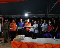 รองผู้ว่าราชการจังหวัดสุราษฎร์ธานี ลงพื้นที่ตรวจเยี่ยมและให้ ... พารามิเตอร์รูปภาพ 20