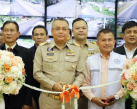 ผู้ว่าราชการจังหวัดสุราษฎร์ธานี เปิดศูนย์ CCTV องค์การบริหาร ... พารามิเตอร์รูปภาพ 1