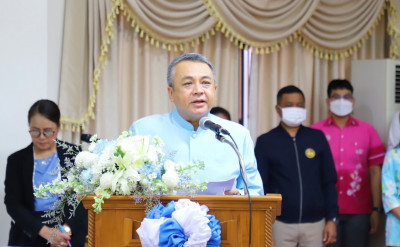 จังหวัดสุราษฎร์ธานีร่วมมอบทุนการศึกษานักเรียนที่ขาดแคลน ถวาย ... พารามิเตอร์รูปภาพ 1