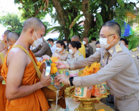 จังหวัดสุราษฎร์ธานีจัดพิธีตักบาตร-ฉลองพระใหม่ โครงการบรรพชาอ ... พารามิเตอร์รูปภาพ 11