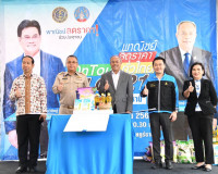 จังหวัดสุราษฎร์ธานีจับมือกระทรวงพาณิชย์ เปิดจำหน่ายสินค้าราค ... พารามิเตอร์รูปภาพ 4