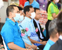 จังหวัดสุราษฎร์ธานีจับมือกระทรวงพาณิชย์ เปิดจำหน่ายสินค้าราค ... พารามิเตอร์รูปภาพ 7