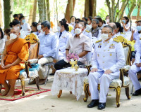 ผู้ว่าราชการจังหวัดสุราษฎร์ธานี ร่วมพิธีฉลองสมณศักดิ์ พระราช ... พารามิเตอร์รูปภาพ 6