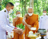 ผู้ว่าราชการจังหวัดสุราษฎร์ธานี ร่วมพิธีฉลองสมณศักดิ์ พระราช ... พารามิเตอร์รูปภาพ 9